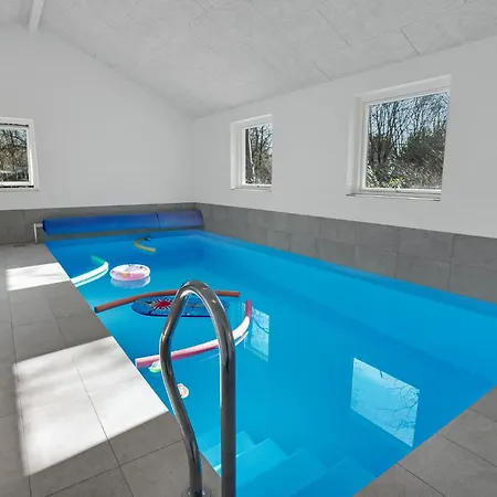 度假居 Amazing In With Indoor Swimming Pool *