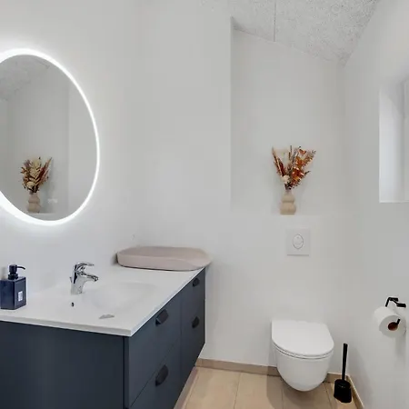 בית נופש Amazing In With Indoor Swimming Pool *
